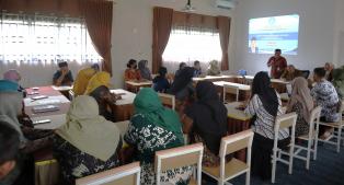 Seminar PTS Bersama Pak Heri Supratiyo, Pengawas Dinas Pendidikan Kota Batam